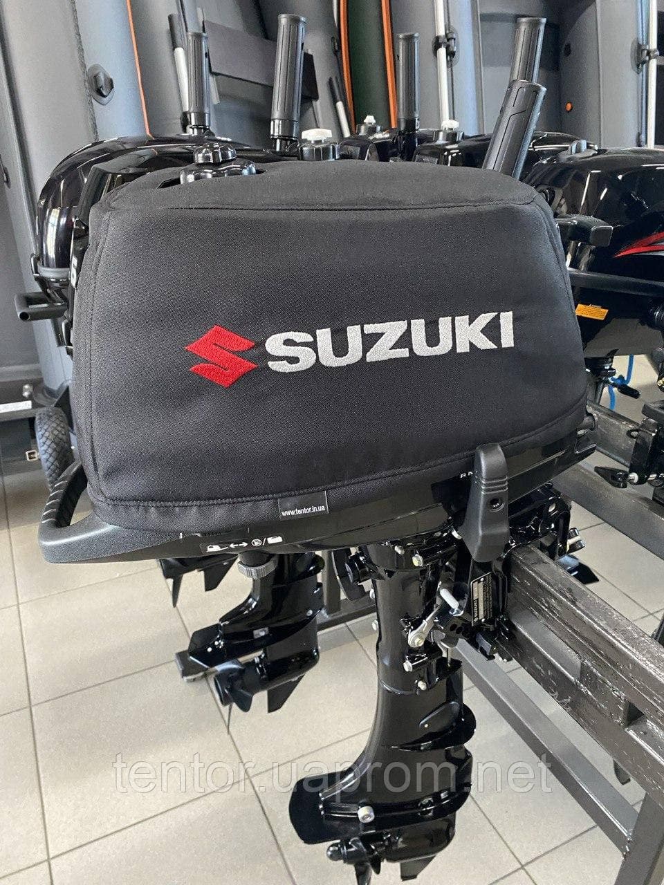 Чохол на кришку човнового двигуна Suzuki DF 6 AS. Suzuki DF 4 / 5 / 6